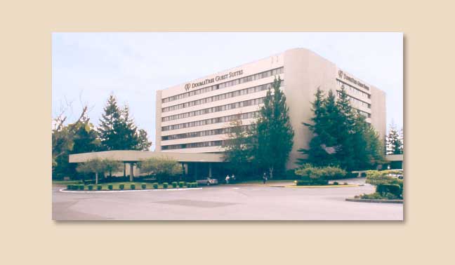 DoubleTree Suites by Hilton Hotel Seattle Airport - Southcenter in Tukwila, Washington